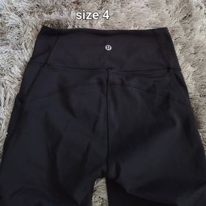 Lululemon size 4
